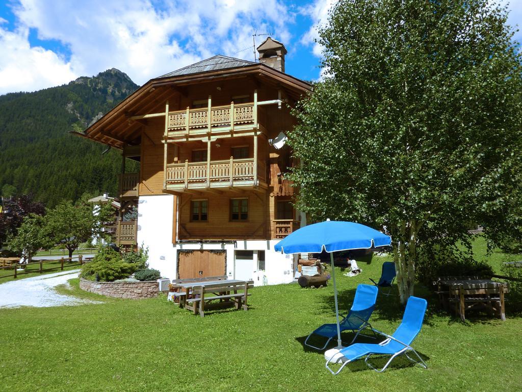 Appartamenti Majon Sotroi Campitello di Fassa Eksteriør bilde