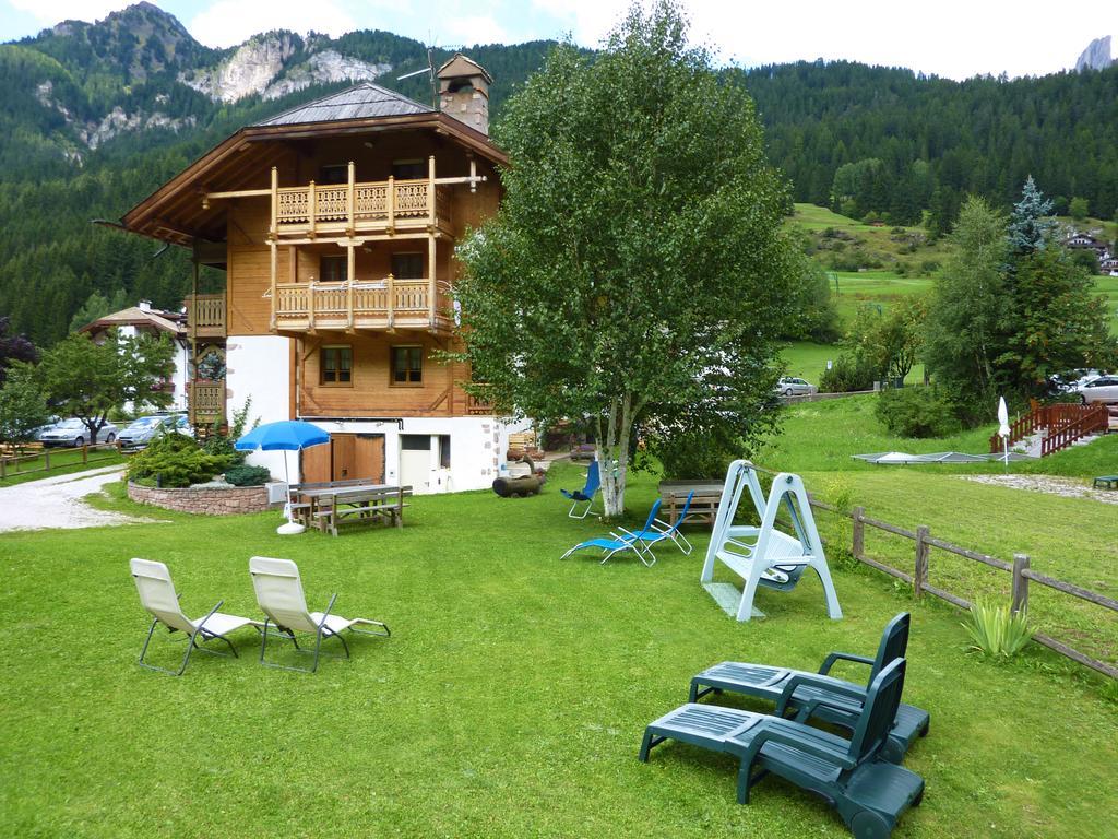 Appartamenti Majon Sotroi Campitello di Fassa Eksteriør bilde
