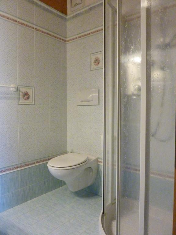Appartamenti Majon Sotroi Campitello di Fassa Rom bilde