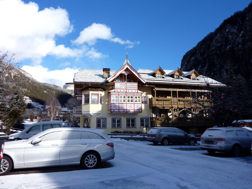 Appartamenti Majon Sotroi Campitello di Fassa Eksteriør bilde