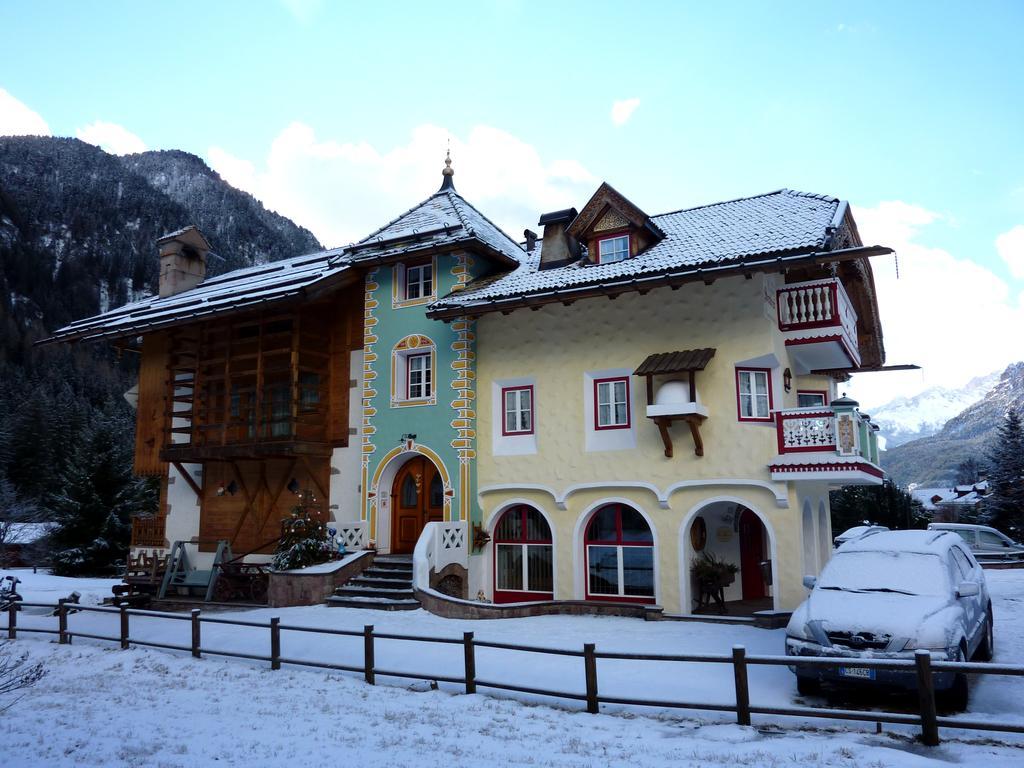 Appartamenti Majon Sotroi Campitello di Fassa Eksteriør bilde